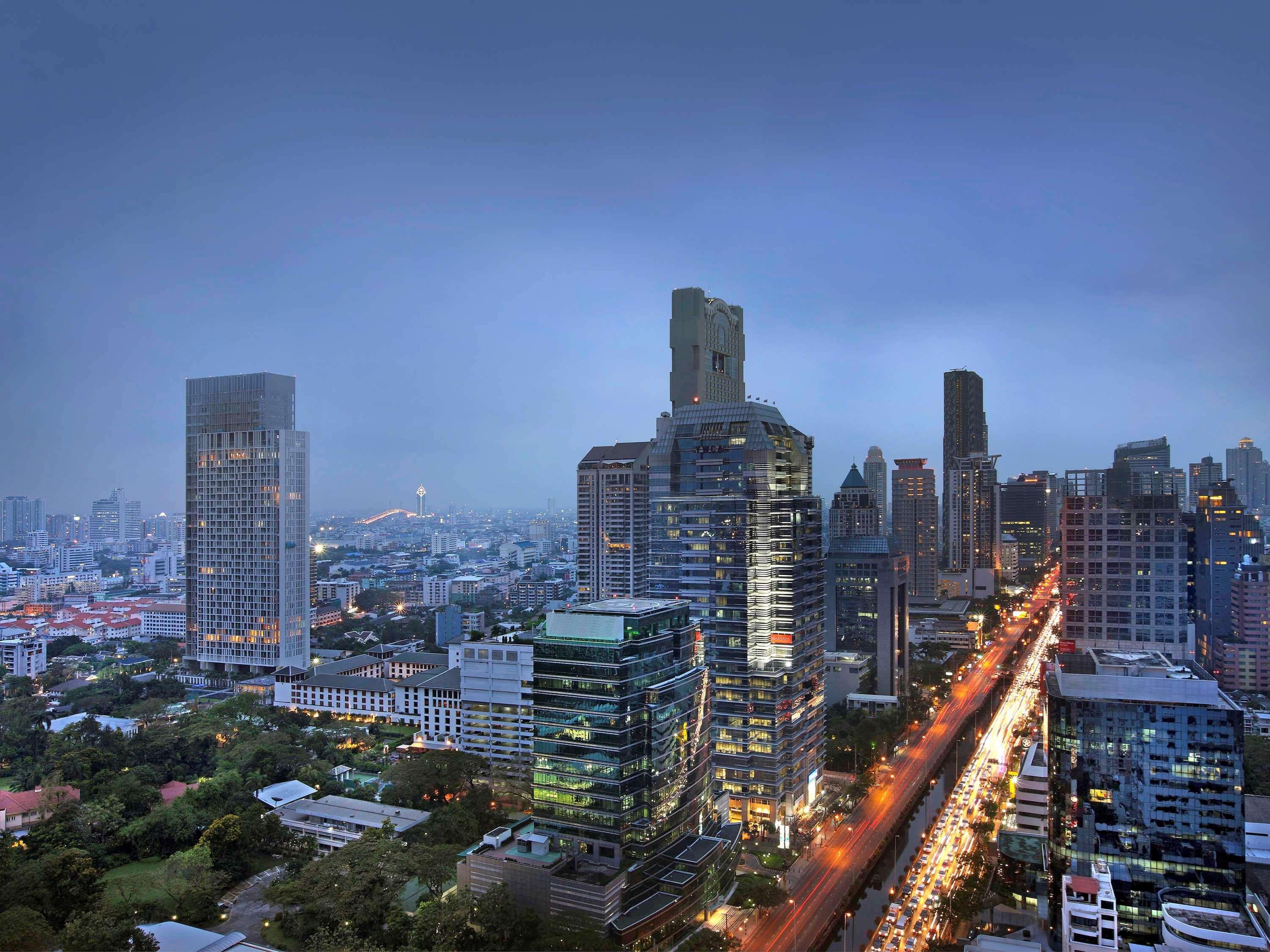 So/ Bangkok Hotel Exterior photo Sukhumvit Road in Bangkok